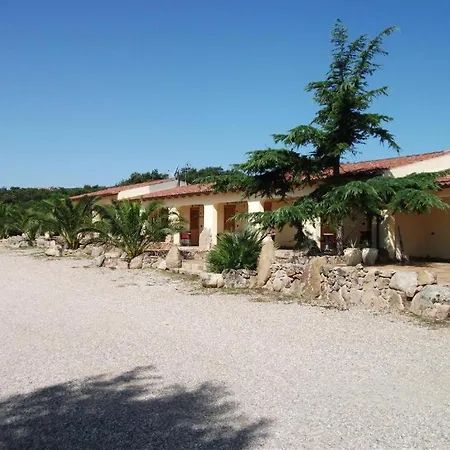 Rocce Bianche - Porticato Farm stay Arbus