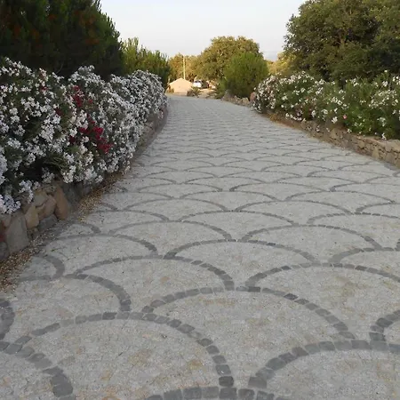 Bauernhof Rocce Bianche - Porticato Arbus