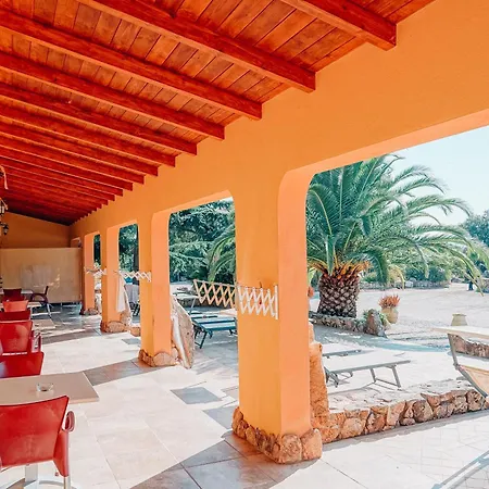 Alloggio per agriturismo Rocce Bianche - Porticato