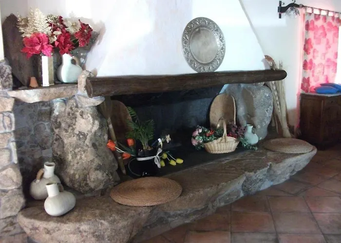 Rocce Bianche - Porticato Alloggio per agriturismo *