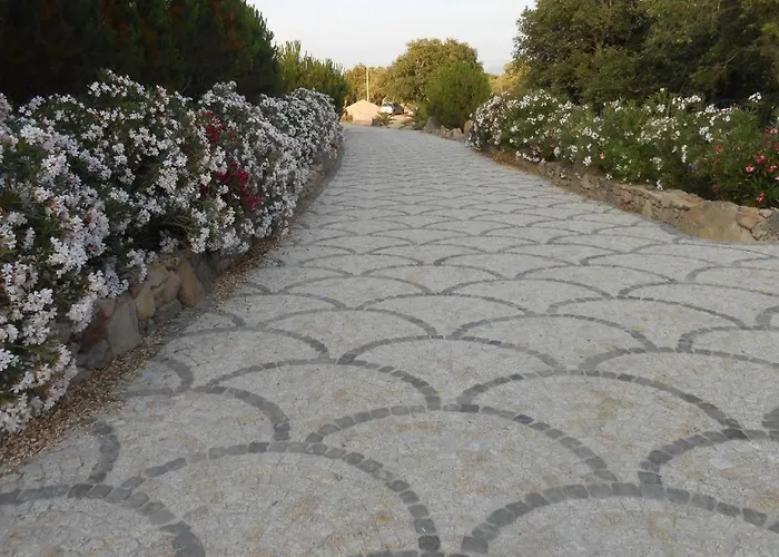 Alloggio per agriturismo Rocce Bianche - Porticato Arbus