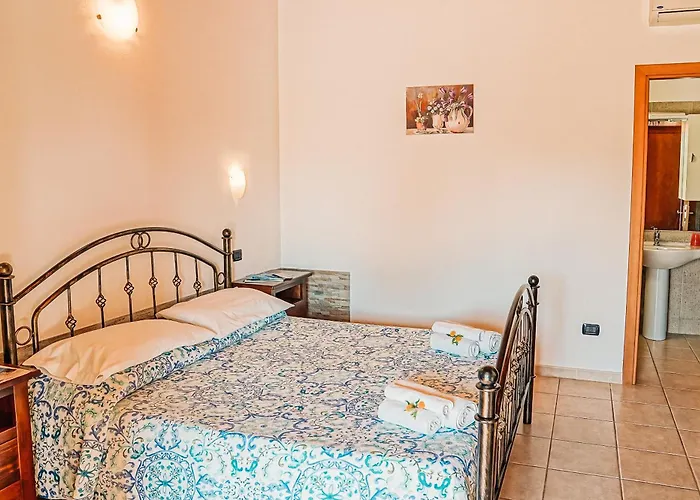Alloggio per agriturismo Rocce Bianche - Porticato Arbus